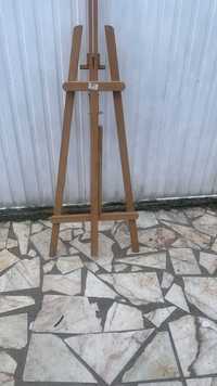 Cavalete de pintura de madeira