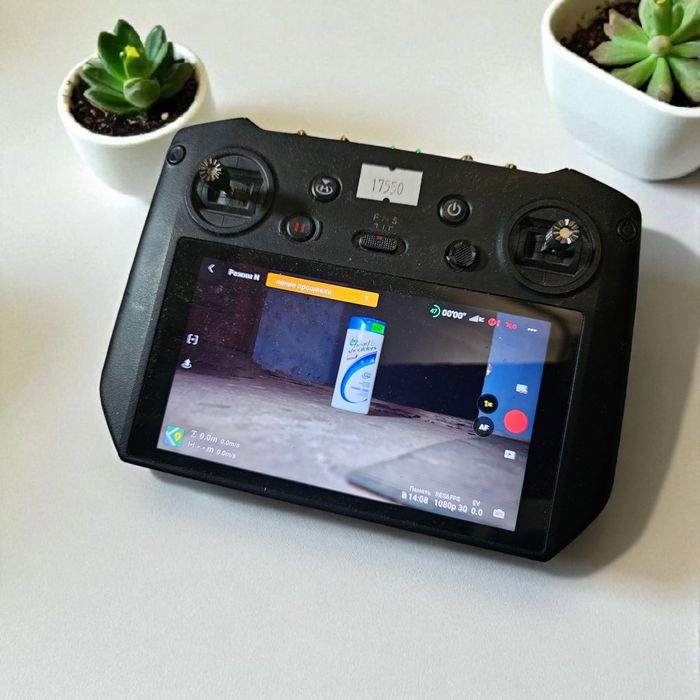 Идеальный Дрон DJI Mavic 3 + акб + пульт + лопасти + защита