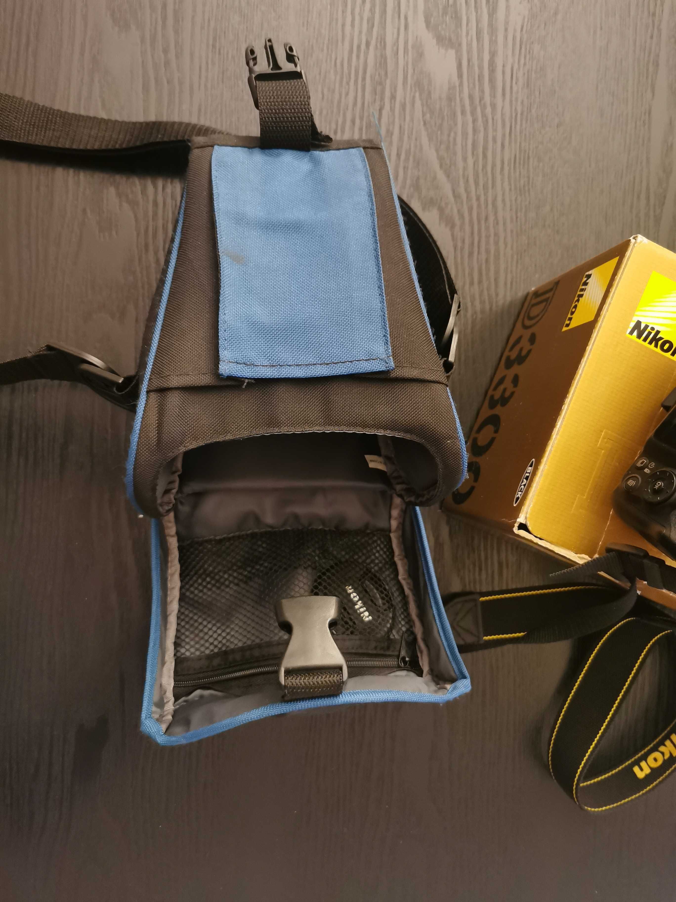 Maquina fotografica Nikon D 3300 como Nova