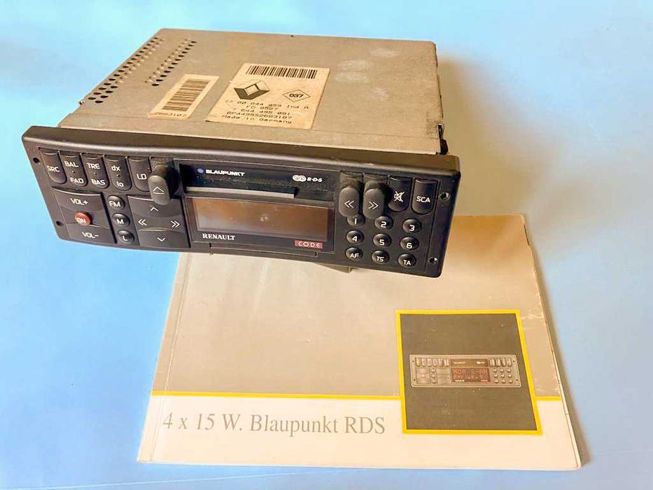 Auto-Rádio Renault Blaupunkt 4x15 RDS