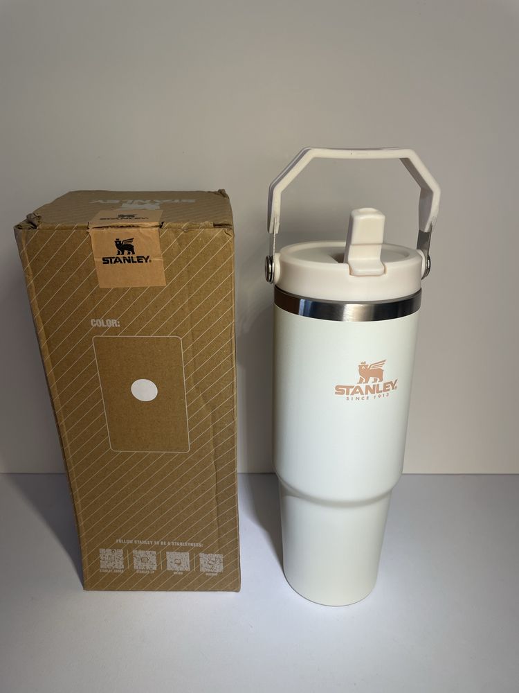 Stanley cup Iceflow Flip Straw Tumbler 0.89L branca NOVA