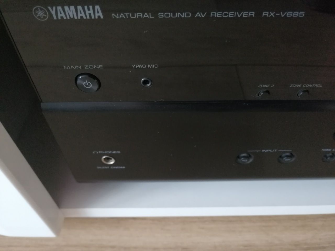 Amplituner Yamaha RX-V 685