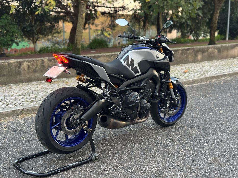 Yamaha MT-09 SP Akrapovic Nacional