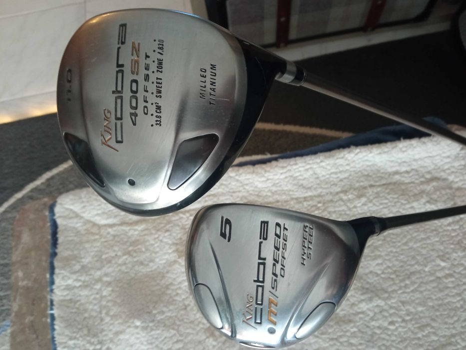 Vendo conjuntos de tacos de golf.