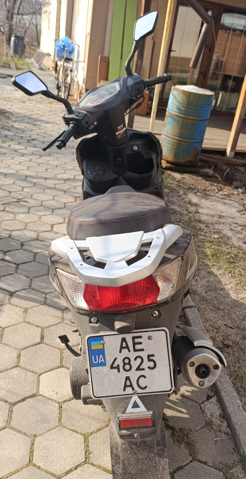 Продам скутер Fada 150 кубовый.