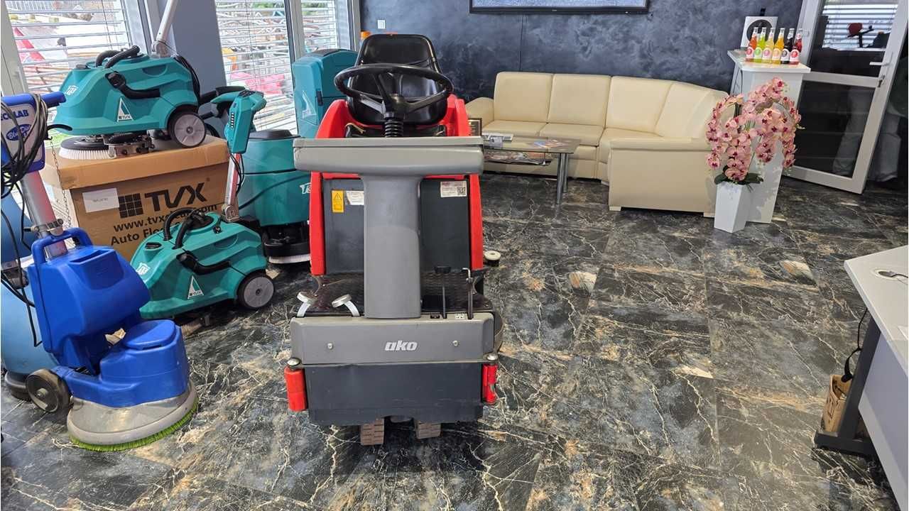 Hako Hakomatic B910 szorowarka