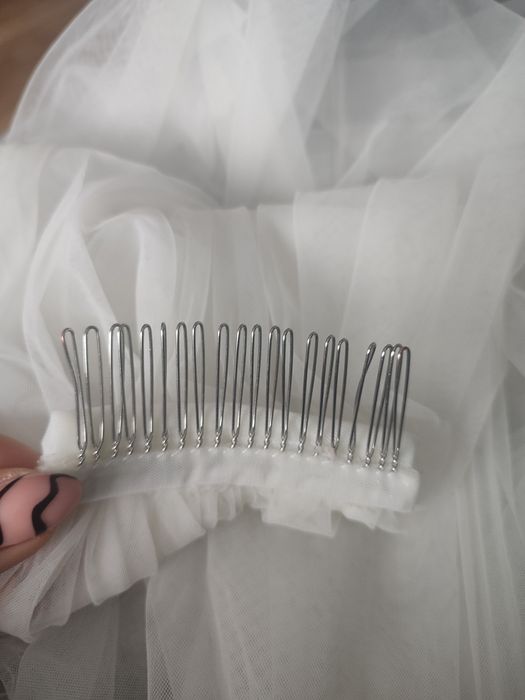 Piękny 3 metrowy welon ivory