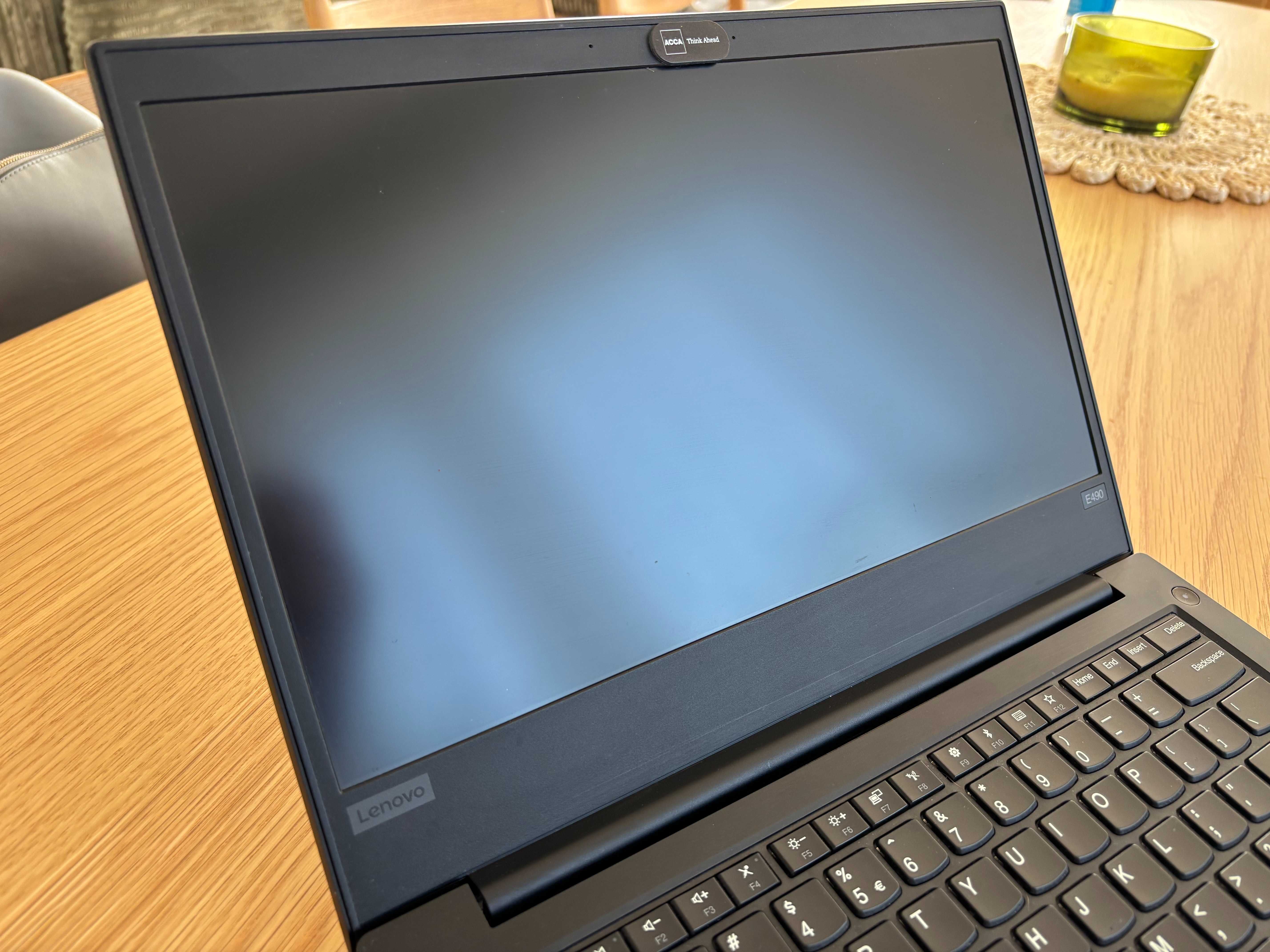 Laptop Lenovo ThinkPad E490