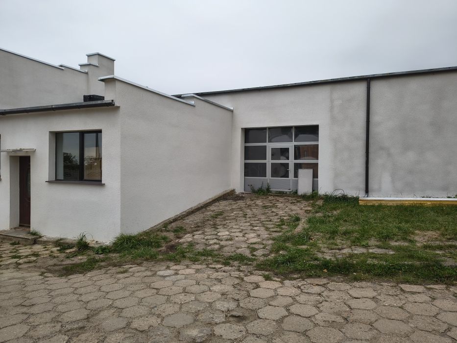 Magazyn do wynajęcia 200-300m