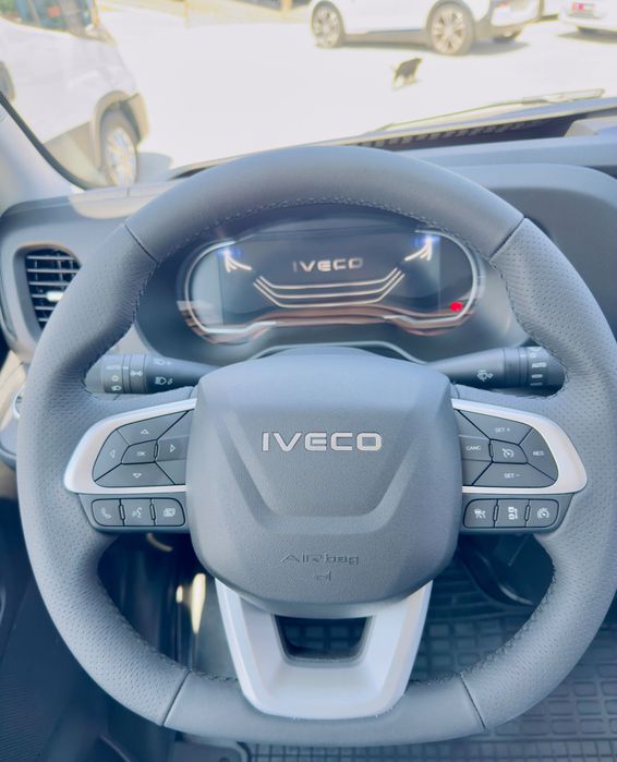 IVECO DAILY 35S21 HIMATIC - NOVO- COM GARANTIA MARCA IVECO