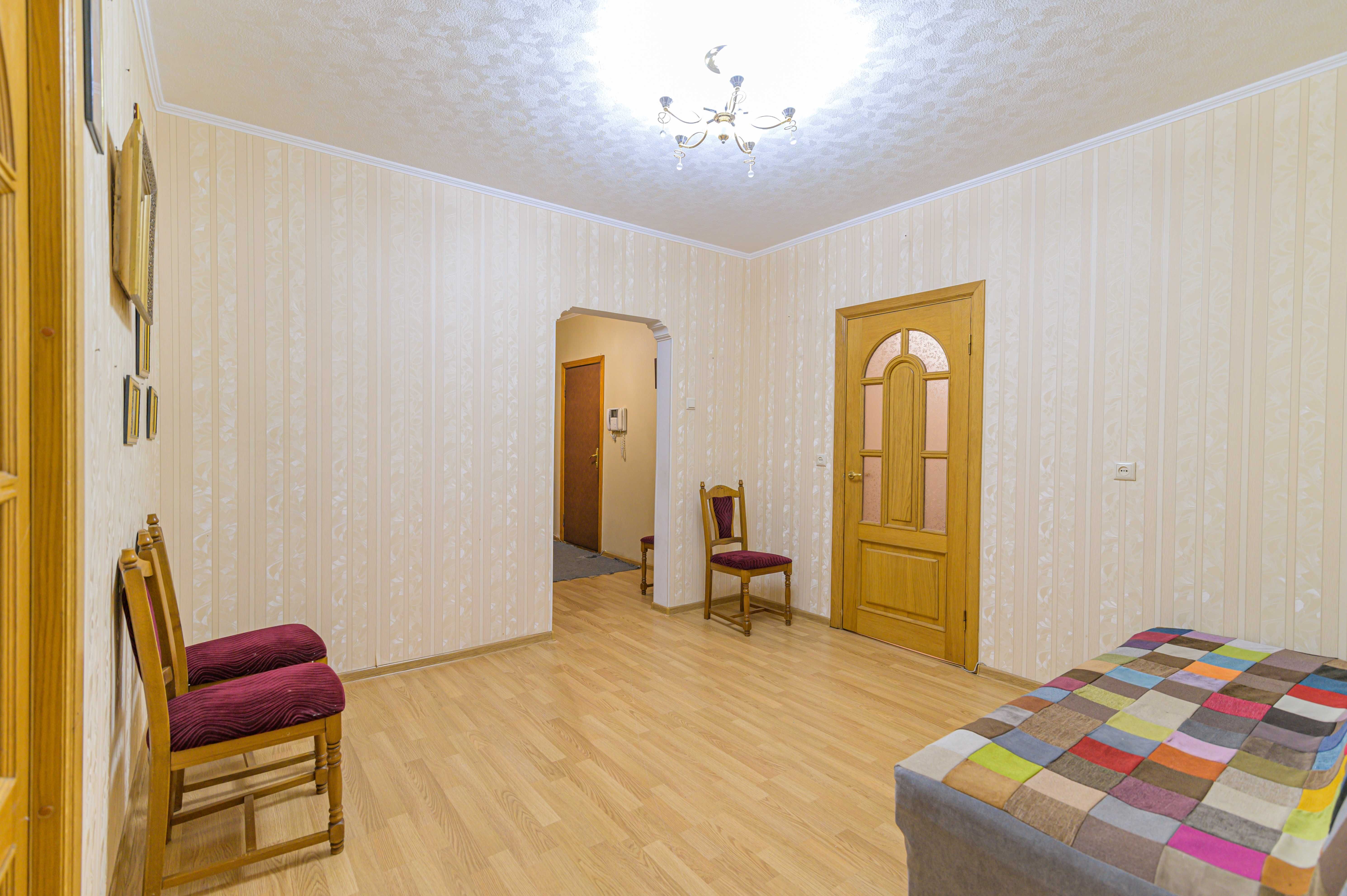 Продается 3-к квартира, 87м2 ул. Ревуцкого, 7, Харьковский массив.