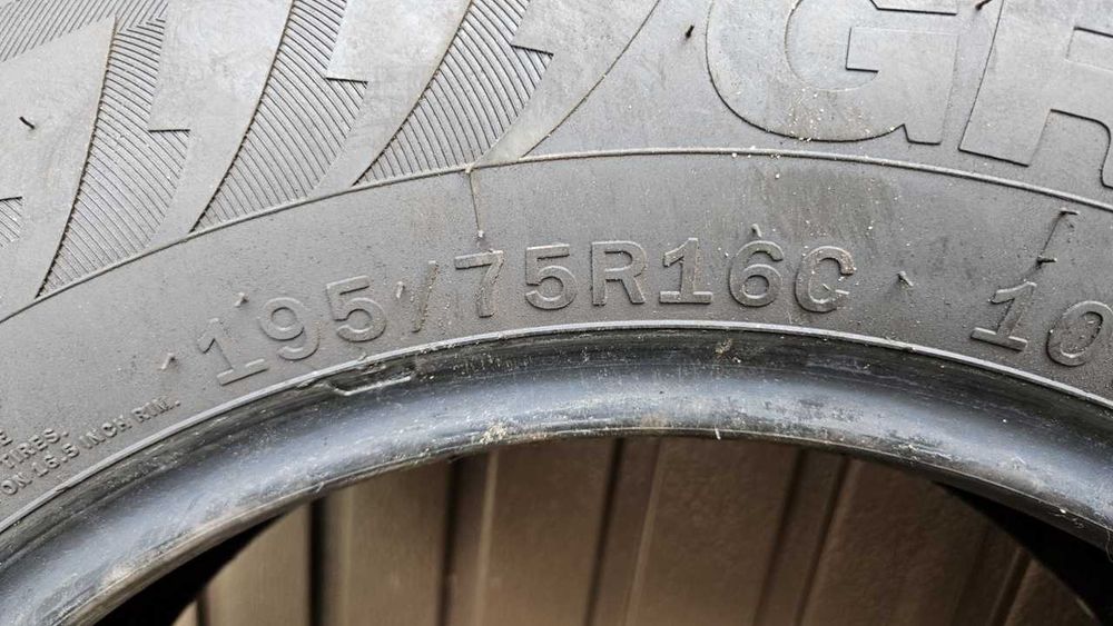 Opony do busa wielosezonowe Green Max Van 195/75R 16C jak nowe