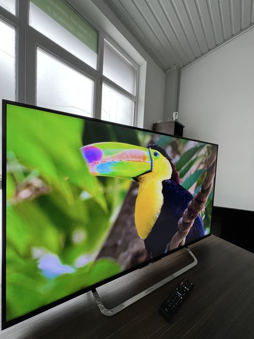 Телевізор Sony KD - 49X8305C Android