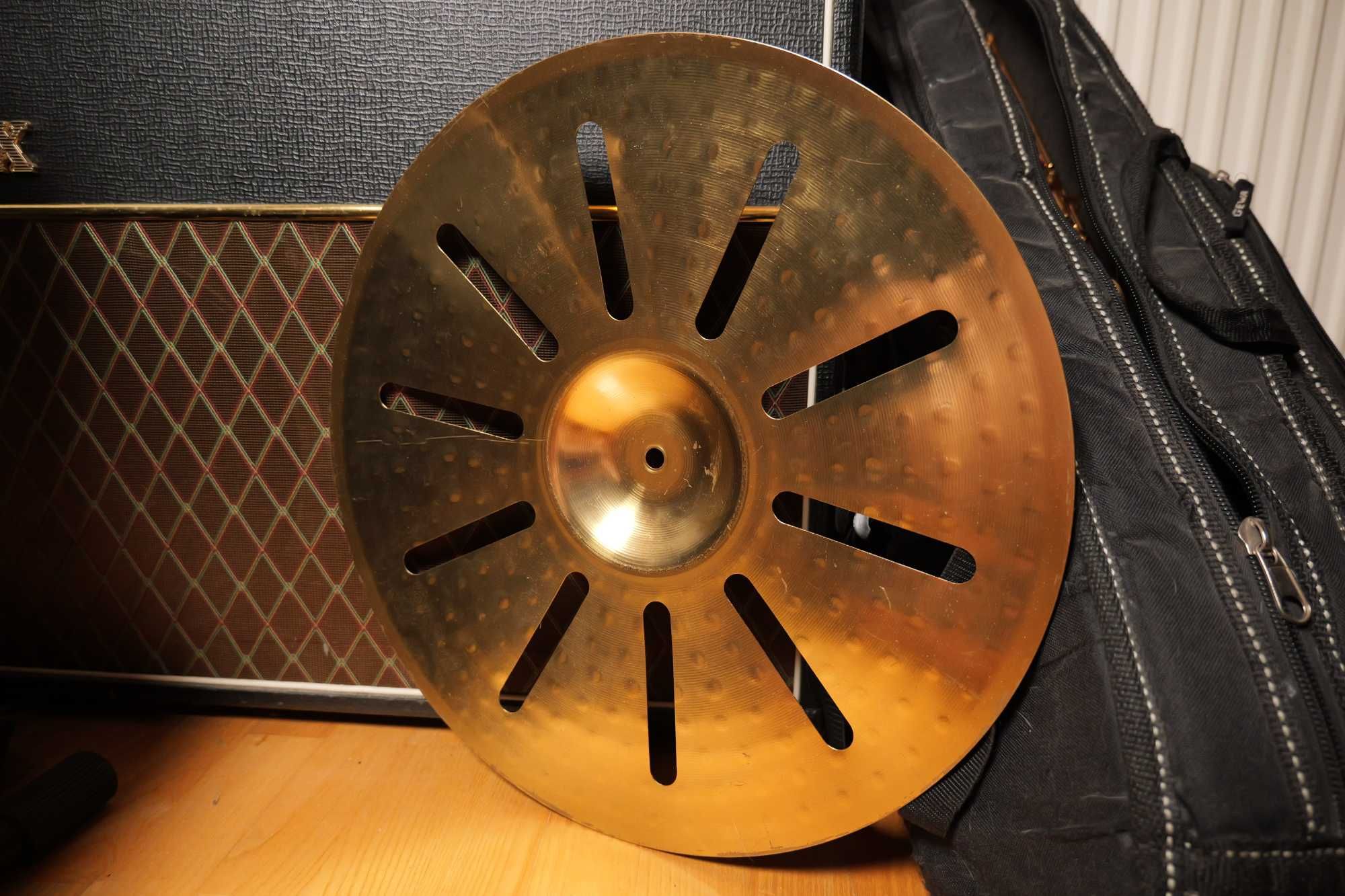 MEINL Cymbals HCS Trash Stack Top 18 - Talerz