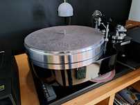 Gramofon AdFontes