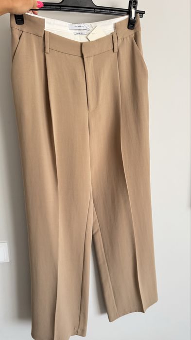 Брюки класичні жіночі НОВІ р. 38 (S/М)