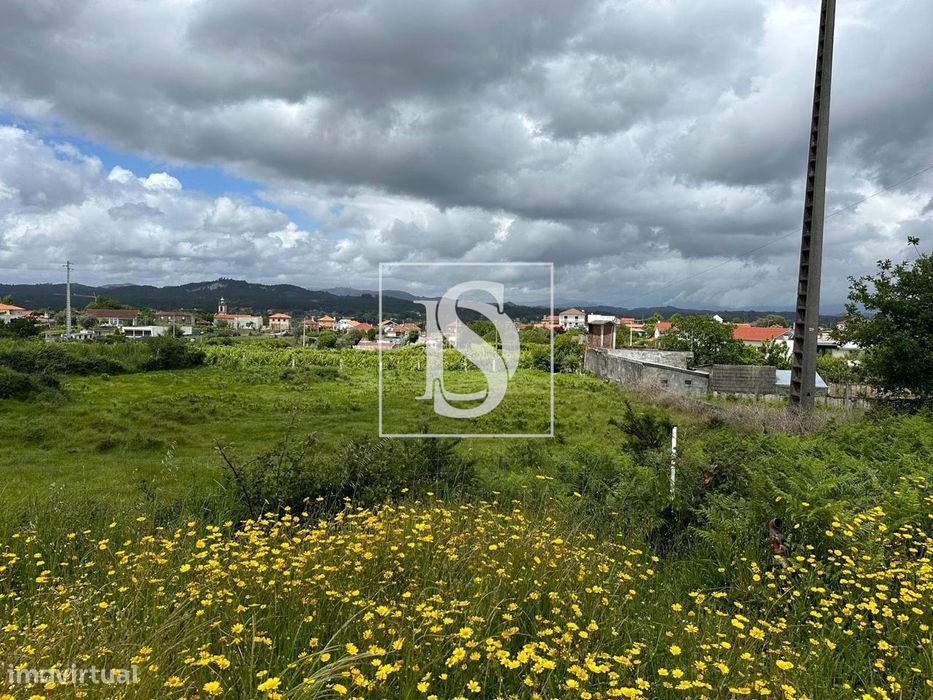Terreno para construção em Friestas, Valença