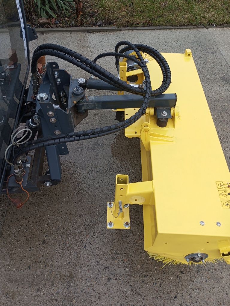 Hako Citymaster zamiatarka szczotka  Tuchel kubota iseki yanmar