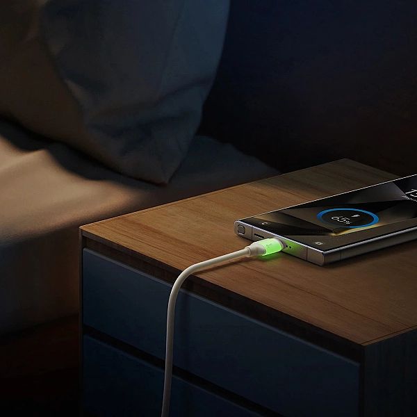 Kabel Joyroom S-A53/3A USB-A - USB-C z fluorescencyjną końcówką 1,2 m