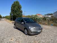 Mercedes-Benz B200CDI Avantgard (REVENDA)