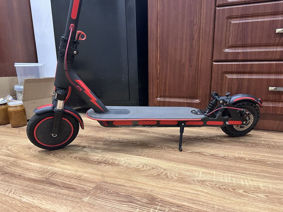 Xiaomi m365 електросамокат