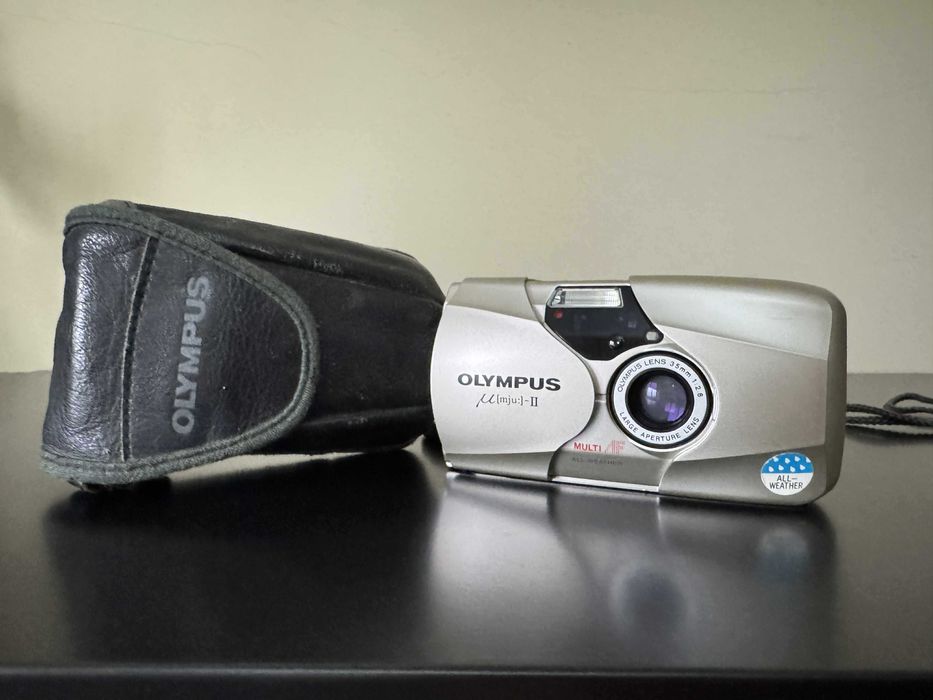 Máquina Point Shoot 35mm Olympus Mju II Dourada Testada e Funcional