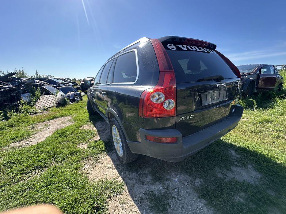 Авторозборка Volvo XC90 2.4D AT 4x4 Запчасти Вольво хс90