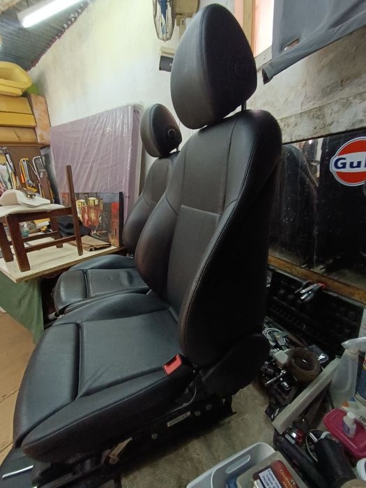 Bancos Mercedes W213