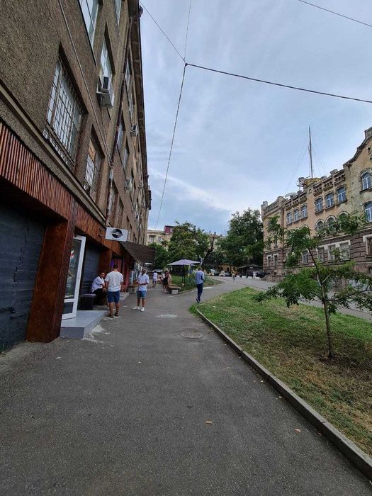 Коворкинг/Проектор/робоче місто/генератор/Канатная 6/холодильник