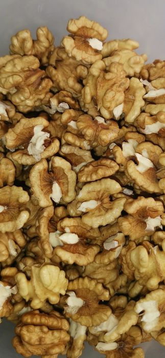 Горіх грецький  волоський ядра 1/2 1/4