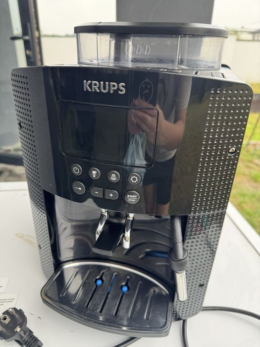 Кавомашина Krups EA8150