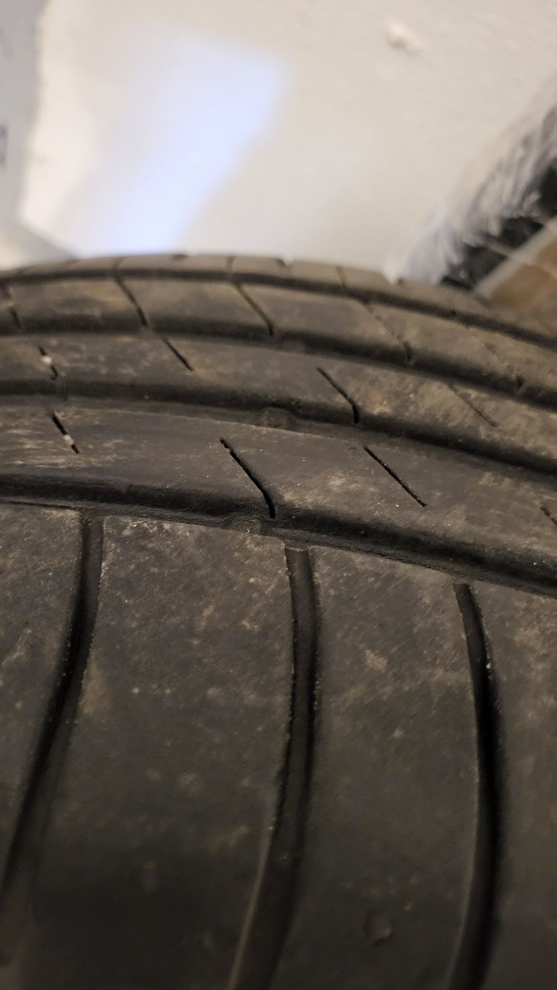 Opony letnie 2x 215/55R17 oraz 2x 245/45/R17