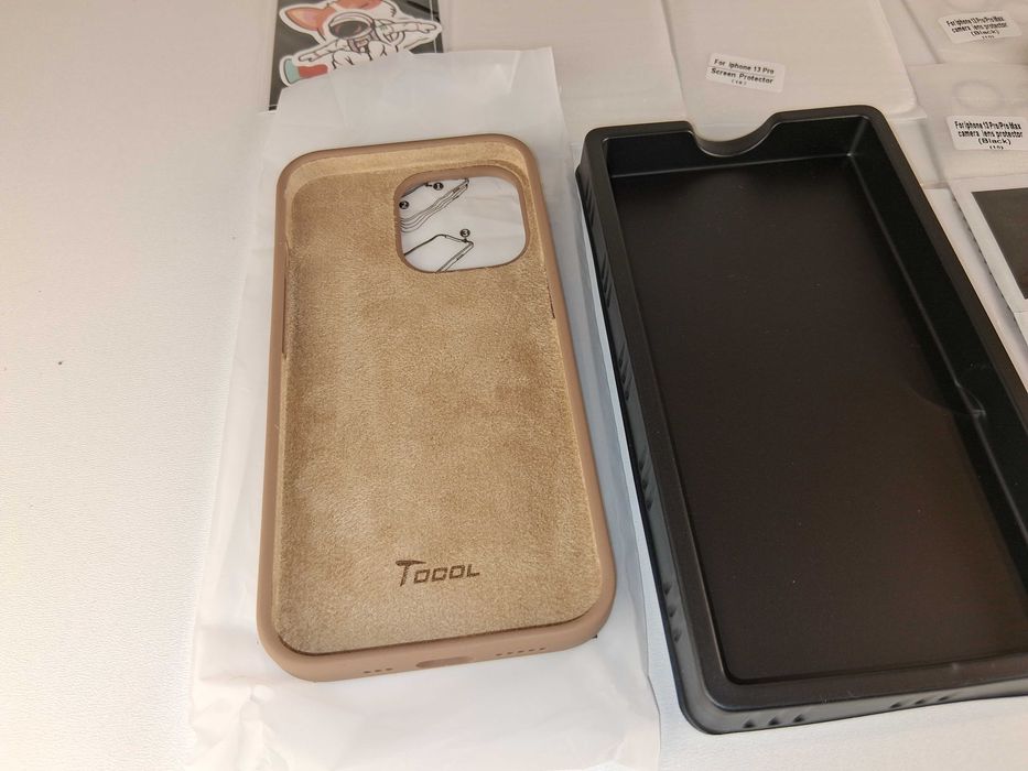 Y038 Zestaw Ochronny TOCOL do iPhone 13 Pro Etui Szkło