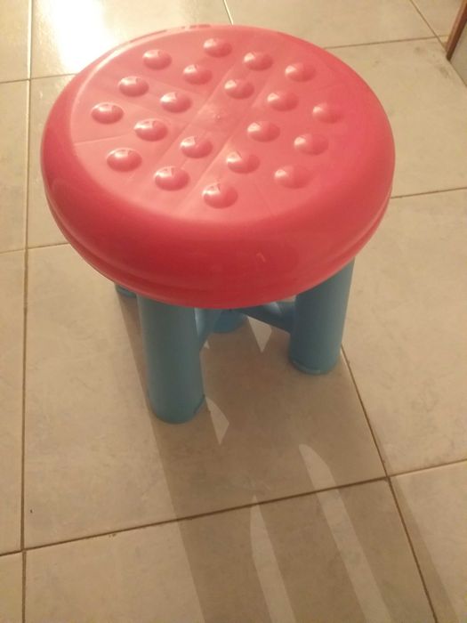 Banco de Menina cor de rosa