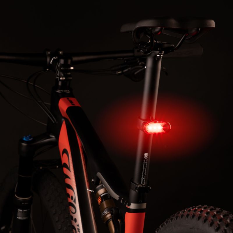Lampka Rowerowa Tylna Led Force Pill 12Lm