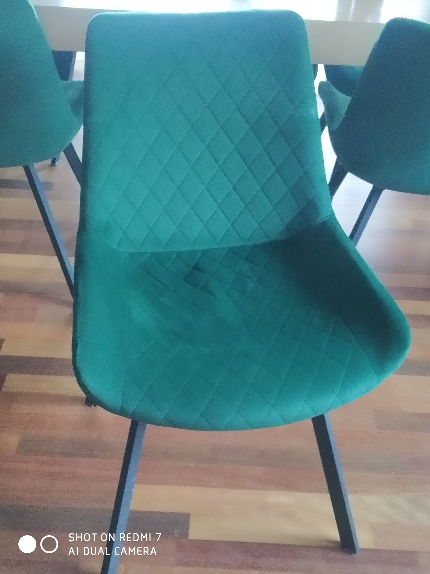 Krzesła 6 sztuk. Velur