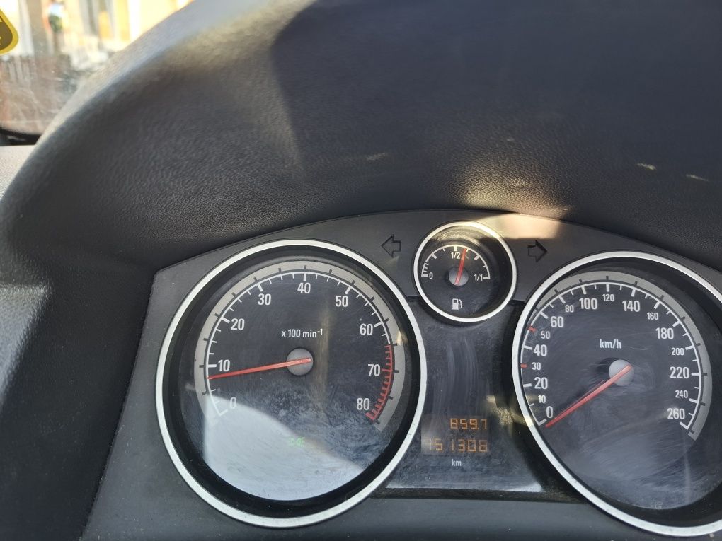 Opel Astra H Twin Top 1.8 140 km