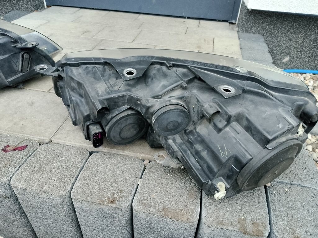 Lampy przednie golf 6