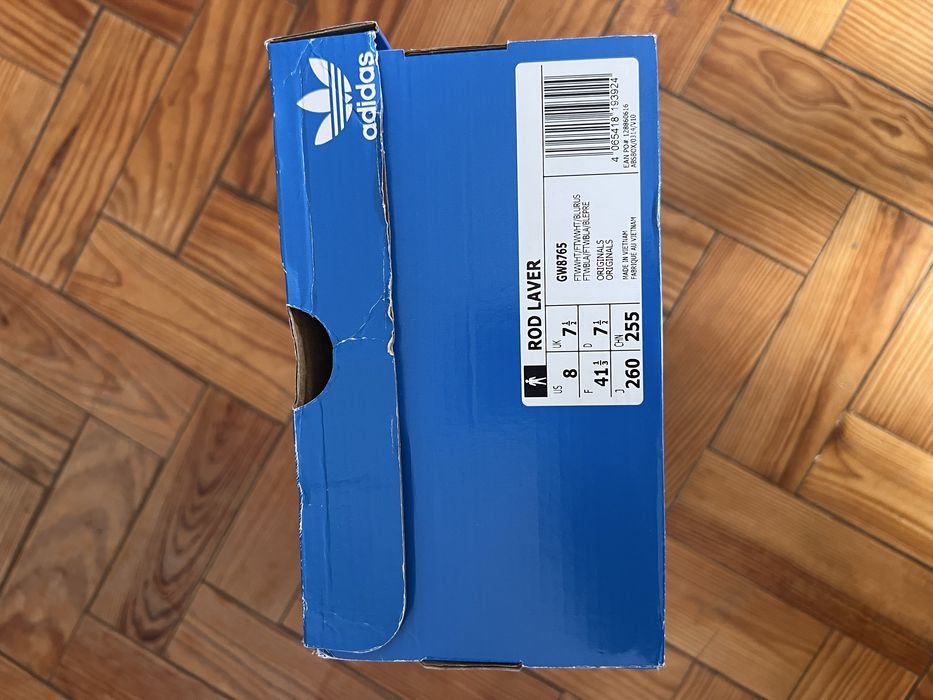 Tenis adidas Rod Laver