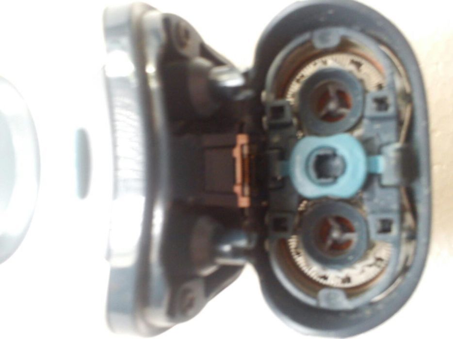 Бритва PHILIPS HQ 686