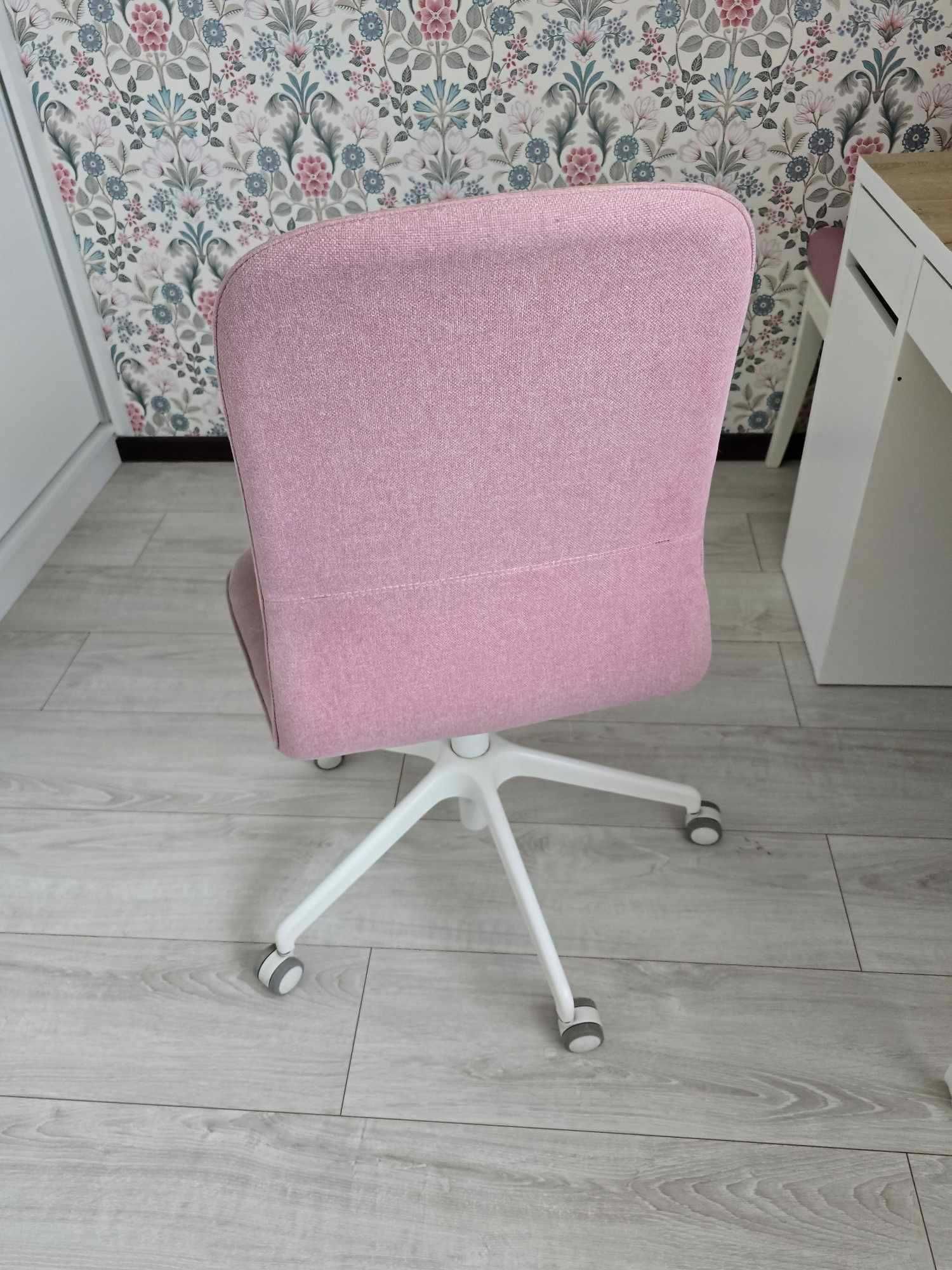 Krzesło biurowe Ikea LÅNGFJÄLL + biurko Micke toaletka drewno róż