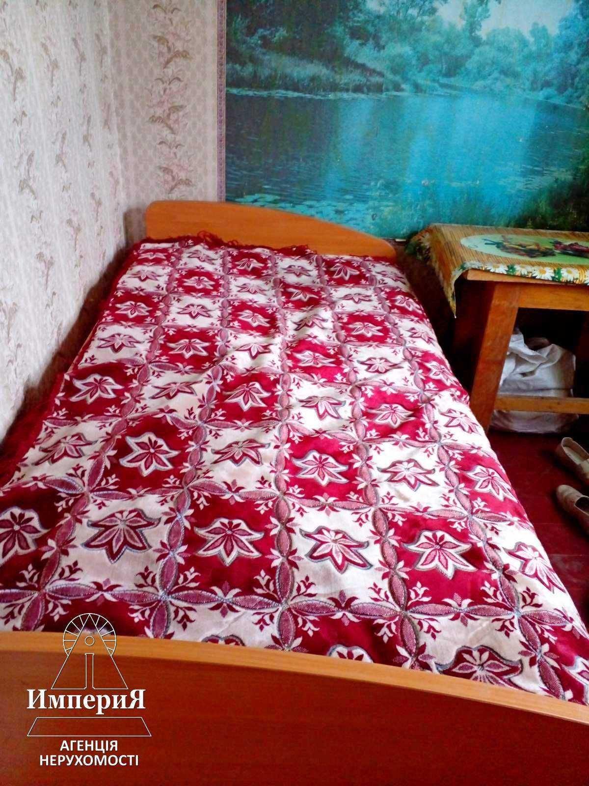 Кирпичный двухэтажный дом в СТ Озерное.