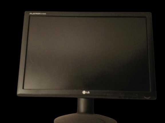 Monitor do komputera LG flatrom 19