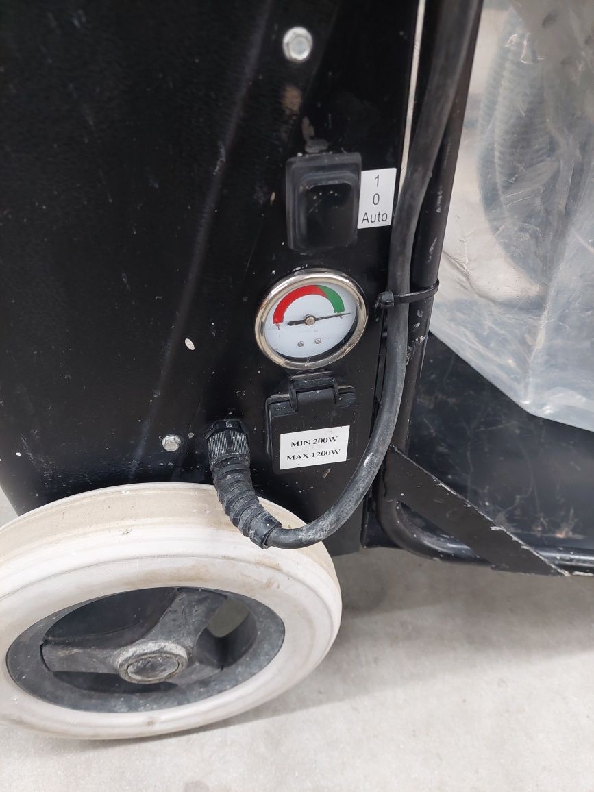 Odkurzacz Pullman S13 Husqvarna do pyłu odpylacz autostart otrząsacz
