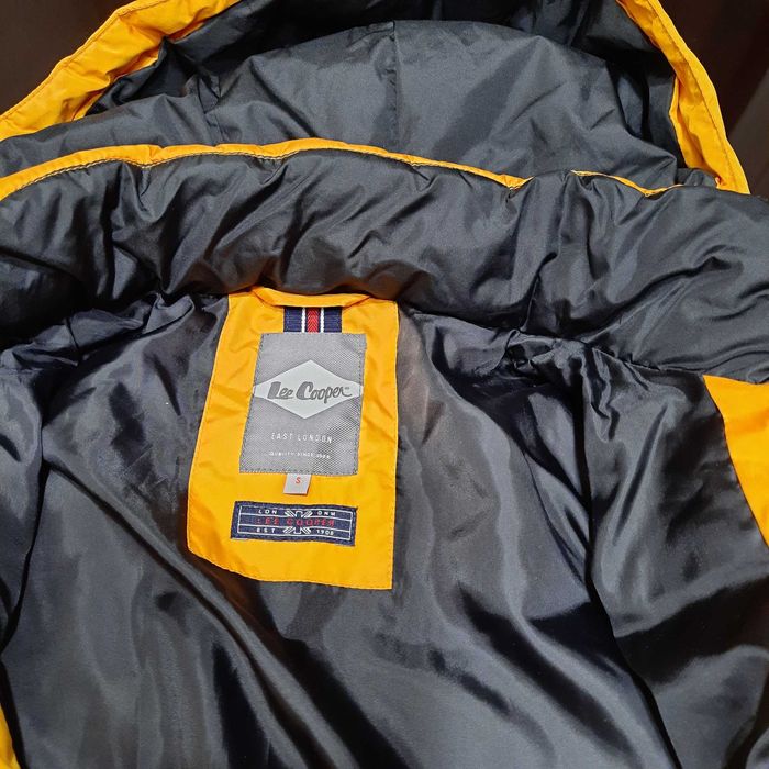 Пальто-куртка чоловіча (підліт.)зимове. Розмір S. Lee Cooper.