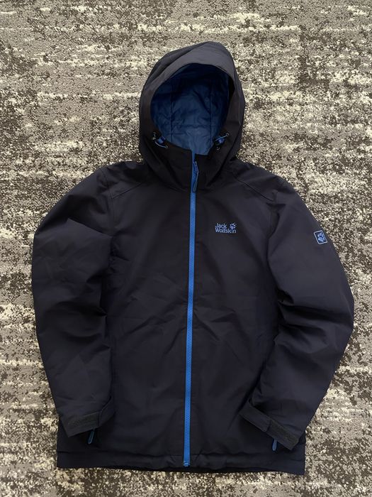 Куртка мікропуховик Jack Wolfskin M розмір синього кольору новий стан