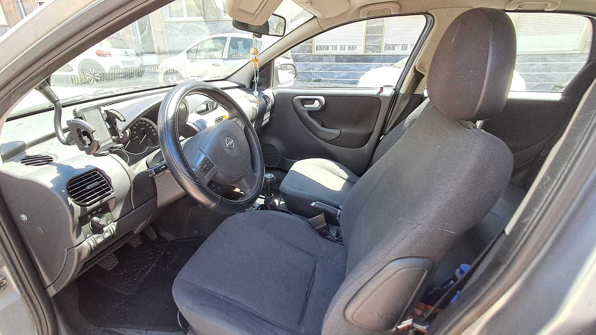 Opel Corsa 1.3D 2004