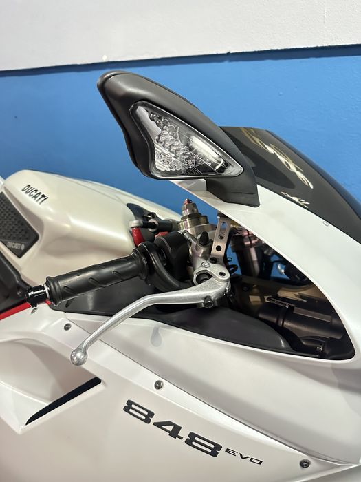 Ducati 848 Evo super sport
