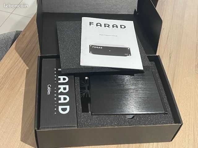 Farad Super 3 zasilacz linowy srebrny 19V DC 3A