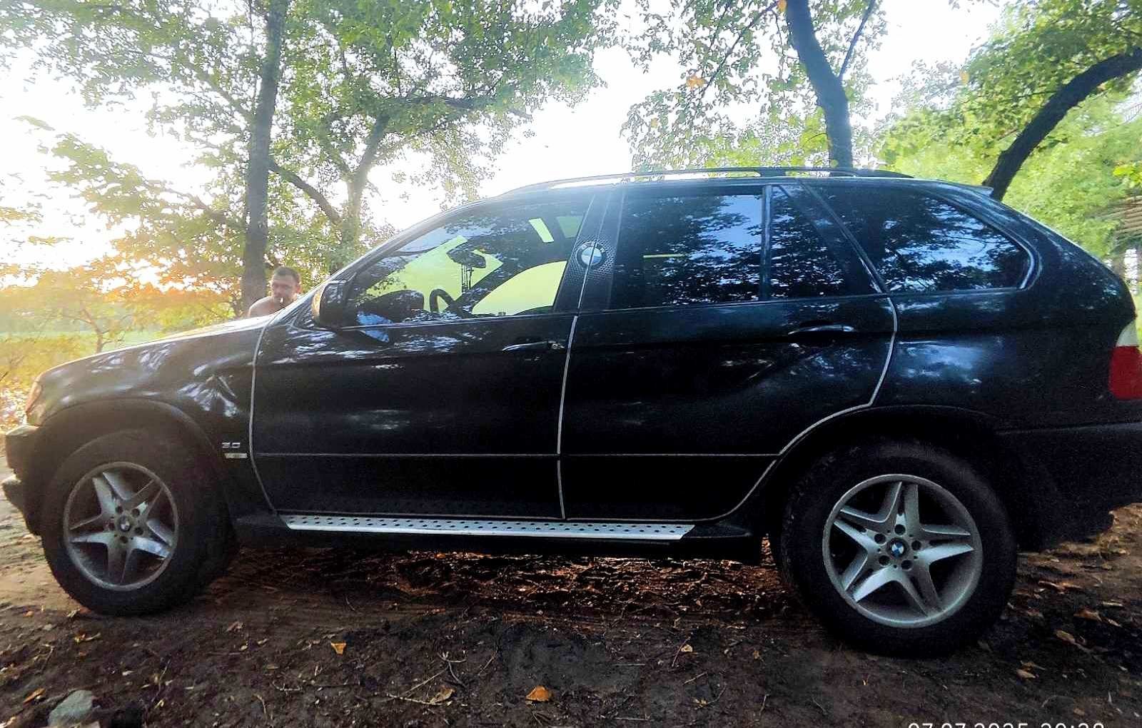 Продам BMW X5 E53 Продаю бо уїжаю за кордон!